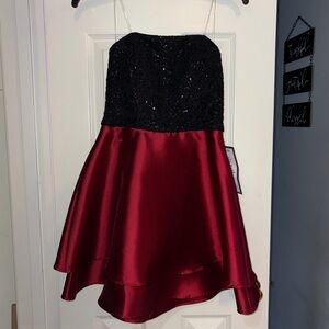 Elegant Black and Burgundy Women’s Dress